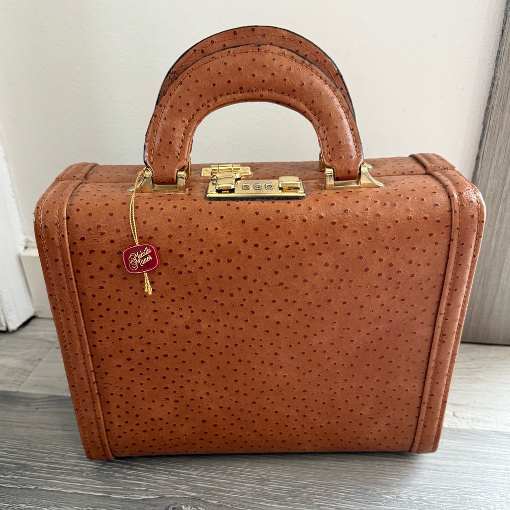 Vintage Train Case/Travel Bag